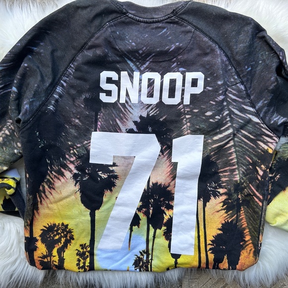 Life Is a Joke - Snoop 71 Crewneck Sweatshirt by ElevenParis - Picture 2 of 4